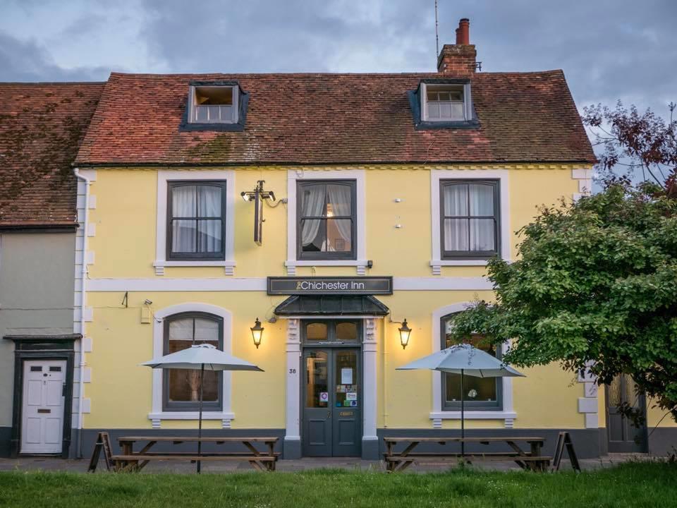 Chichester Inn ภายนอก รูปภาพ